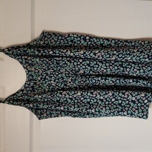 Torrid black floral tank top with adjustable straps. Size 1